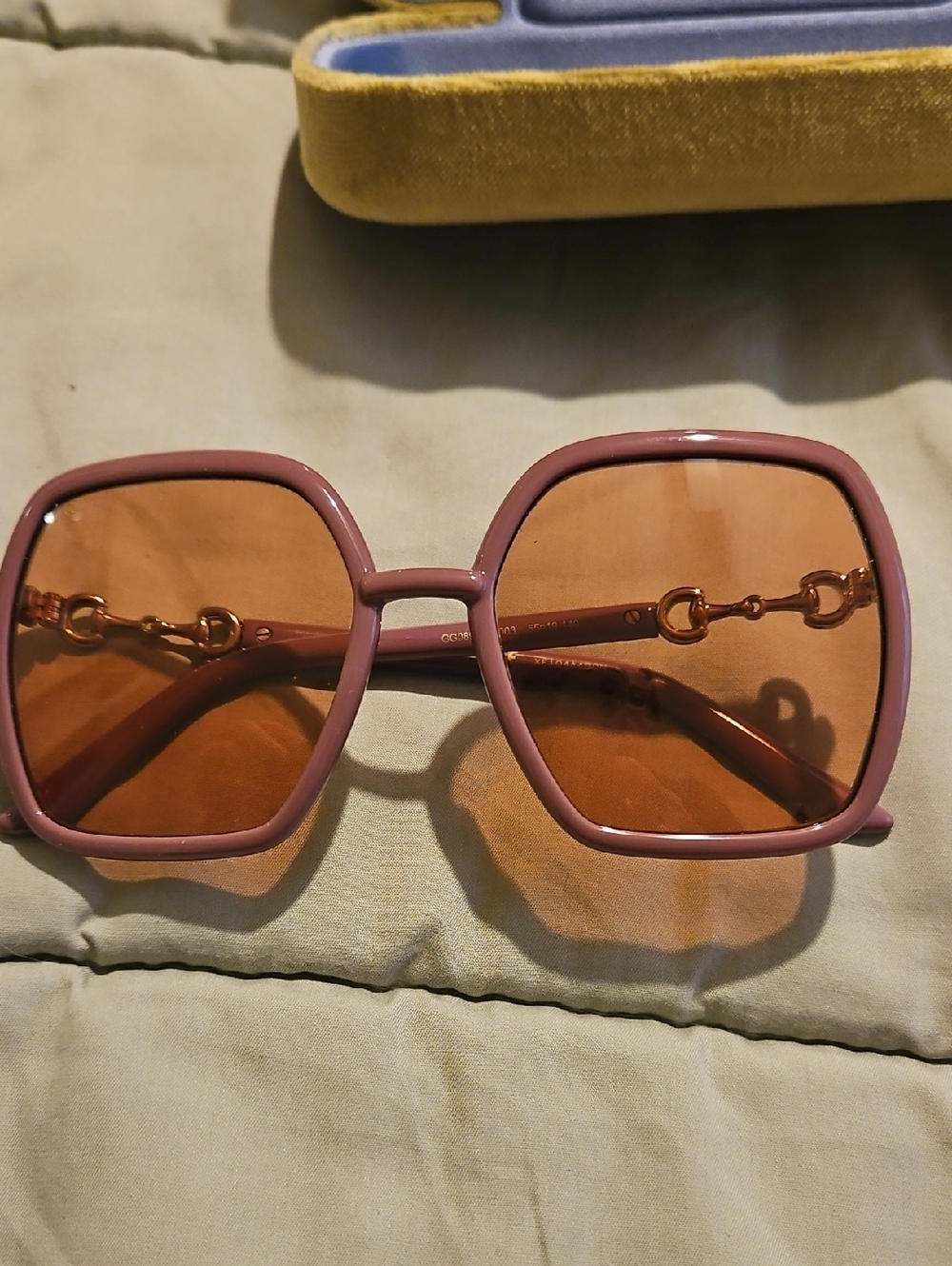 Gucci Sunglasses Pinkish Purple - Picture 9 of 10